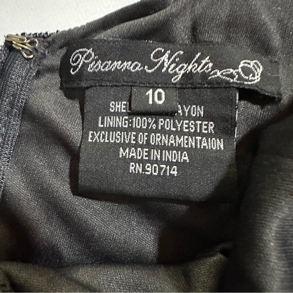 Pisarro Nights Beaded Mesh Column Short Sleeve V-Neck Gown in Slate Size 10 NWT - Picture 5 of 8